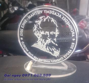 Cắt khắc gia công bằng máy Laser