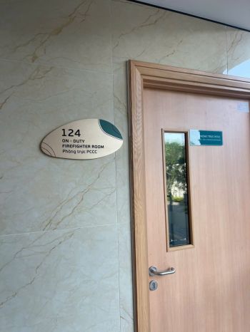 Biển Phòng Ban Inox, Mica Cho Công Ty, Phòng Khám...