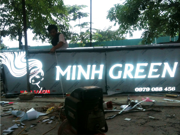 biển hộp đèn âm bản tại hà nội