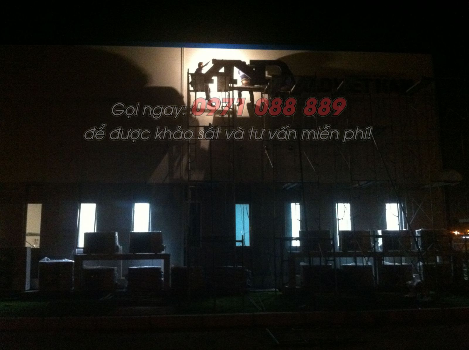 Bộ Chữ Nổi Inox Gắn Led Hắt Chân AND